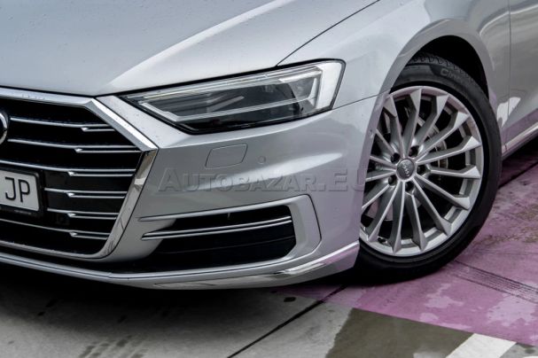 Audi A8 3.0 TDI quattro Tiptronic 210 kW image number 2