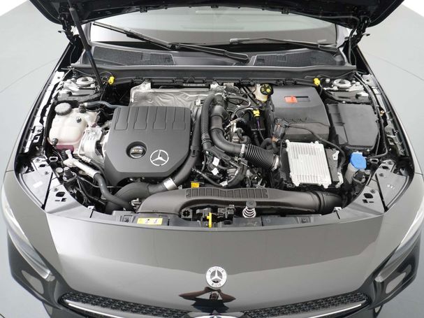 Mercedes-Benz A 180 100 kW image number 16