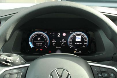 Car image 36