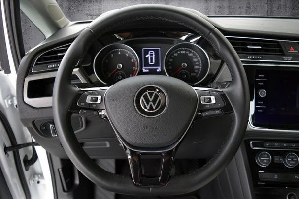 Volkswagen Touran 110 kW image number 11