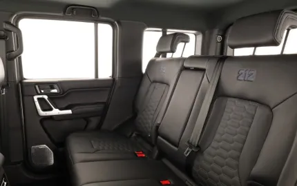 Car image 5