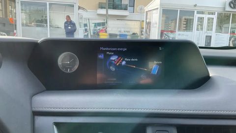 Car image 36