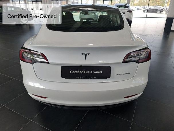 Tesla Model 3 Long Range AWD 258 kW image number 2