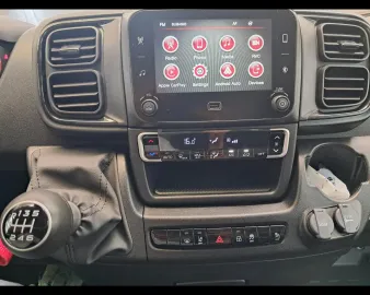 Car image 31