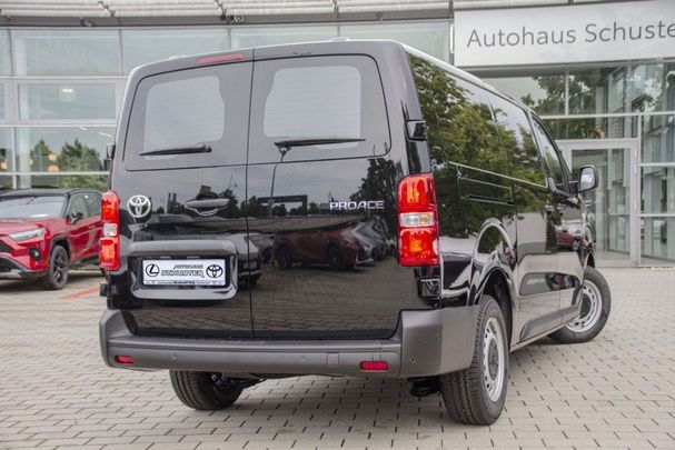 Toyota Proace L2 2.0 D-4D Meister 106 kW image number 6