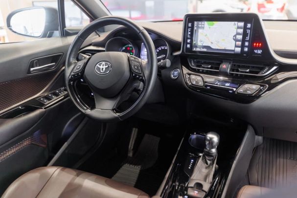 Toyota C-HR 90 kW image number 24