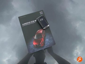 Car image 28