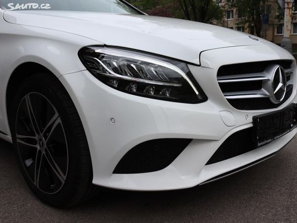 Mercedes-Benz C 300 de T 225 kW image number 6