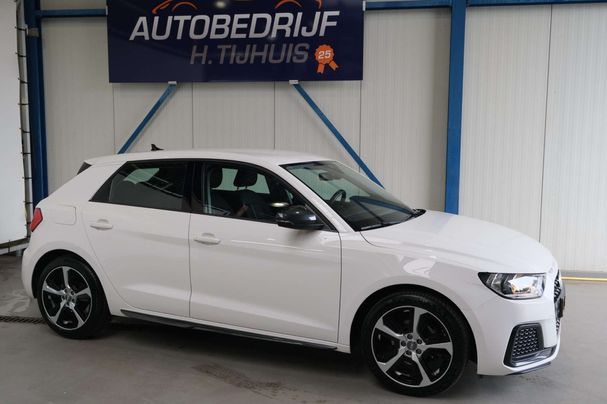 Audi A1 30 TFSIe Sportback 85 kW image number 2