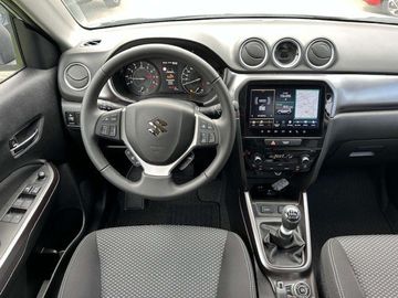 Car image 9