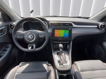 Car image 10