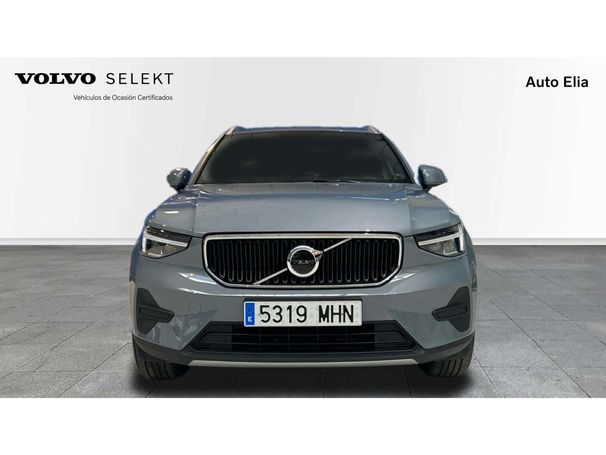 Volvo XC40 T2 Core 95 kW image number 3