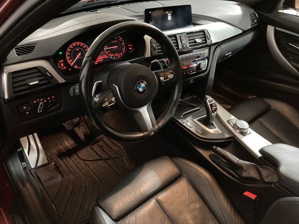 BMW 330i Touring xDrive 185 kW image number 3