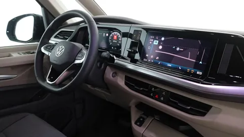 Car image 35