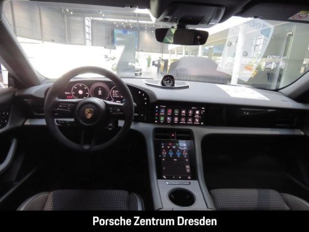 Porsche Taycan Sport Turismo 320 kW image number 9