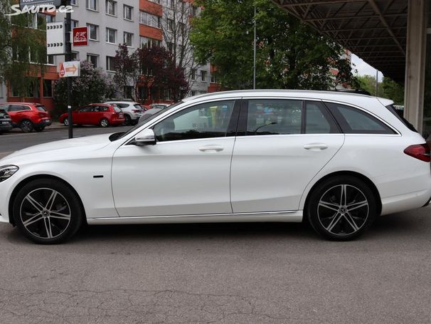 Mercedes-Benz C 300 de T 225 kW image number 15