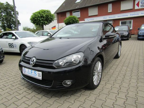 Volkswagen Golf Cabriolet 1.2 TSI Cup 77 kW image number 2