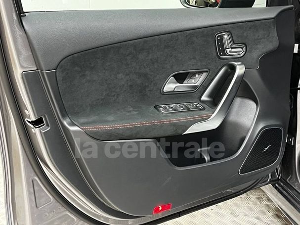 Mercedes-Benz A 180 100 kW image number 14