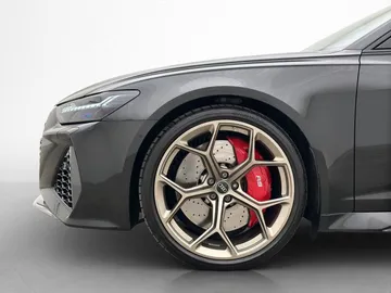 Car image 38