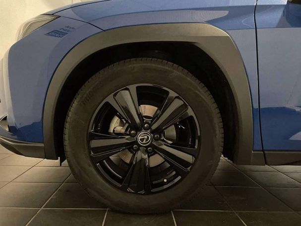 Lexus UX 250h 135 kW image number 15