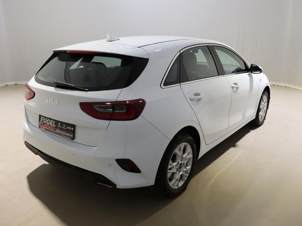 Kia Ceed 1.5 Vision 118 kW image number 3