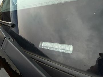 Car image 27