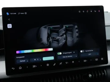 Car image 30