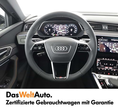 Audi e-tron 55 quattro S-line 300 kW image number 5