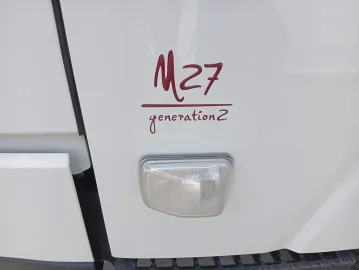 Car image 33