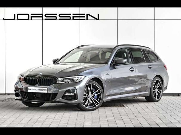 BMW 330e Touring M Sport xDrive 215 kW image number 1