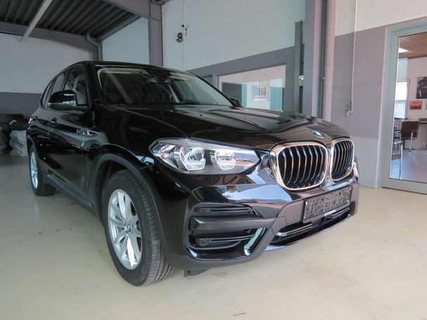 BMW X3 xDrive 140 kW image number 2