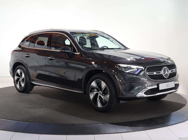 Mercedes-Benz GLC 300 e Line 4Matic 230 kW image number 25