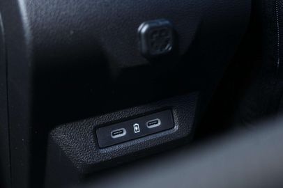 Car image 41