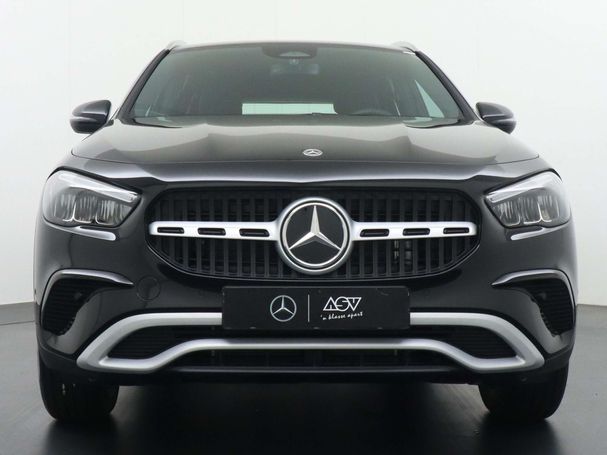 Mercedes-Benz GLA 250 e 160 kW image number 8