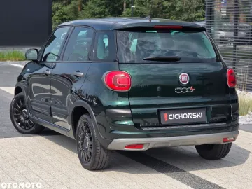 Car image 40
