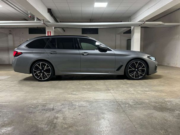 BMW 540d Touring xDrive 250 kW image number 4