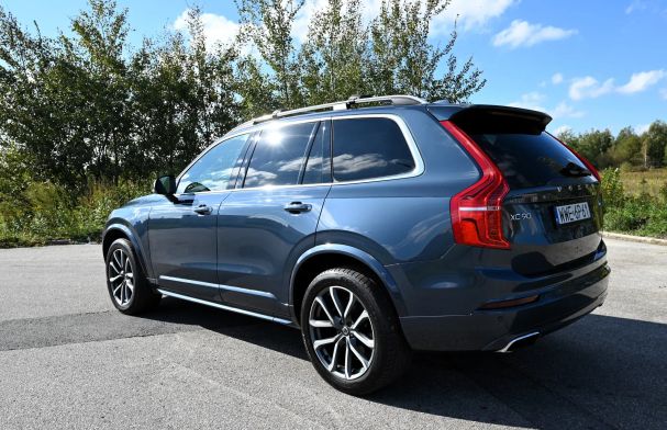 Volvo XC90 AWD 235 kW image number 12