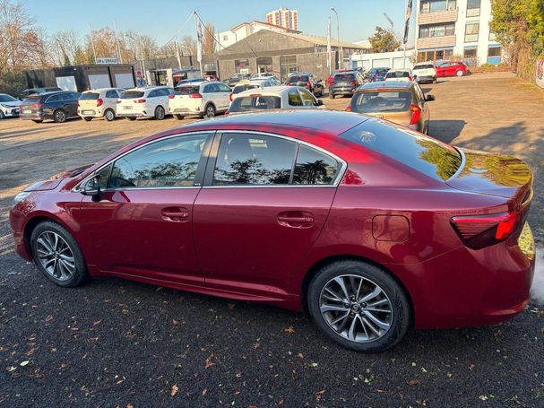 Toyota Avensis S 108 kW image number 6