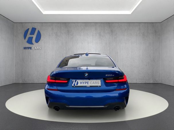 BMW 330 e M Sport 215 kW image number 8