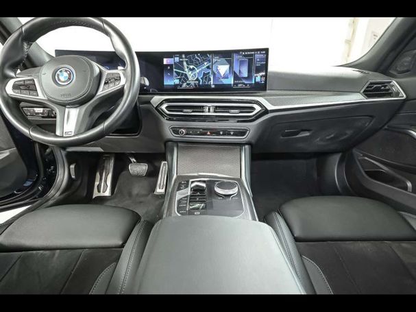 BMW 330e 215 kW image number 6