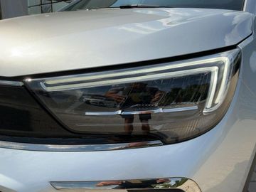 Car image 24