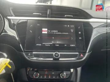 Car image 20