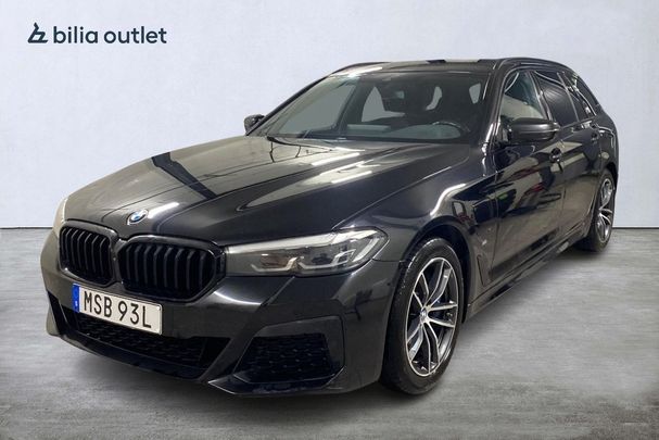 BMW 530e Touring M Sport 216 kW image number 1