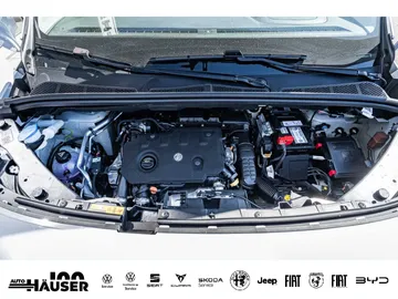 Car image 32