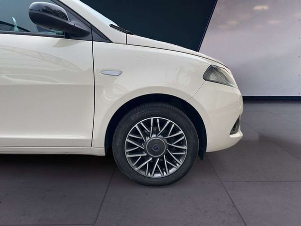 Lancia Ypsilon 51 kW image number 8