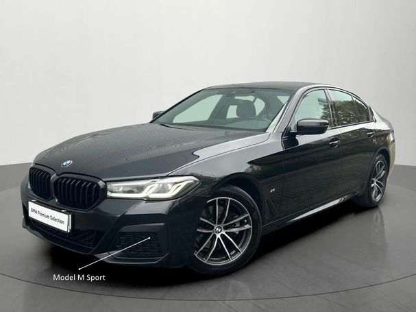 BMW 520d xDrive 140 kW image number 1