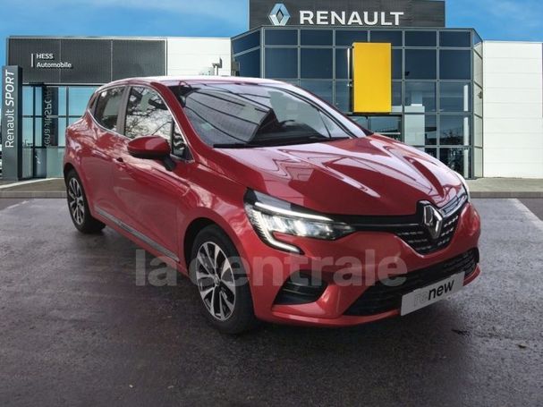 Renault Clio 1.6 E-Tech Hybrid 103 kW image number 16