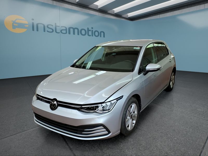 Volkswagen Golf 8 2.0