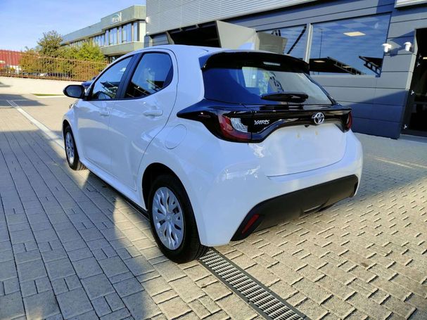 Toyota Yaris 1.5 Hybrid 85 kW image number 7