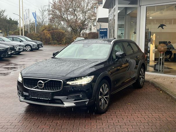 Volvo V90 Cross Country AWD B4 145 kW image number 1